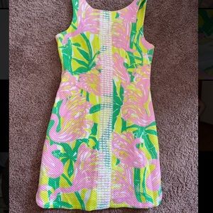 Lilly Pulitzer dress size 4,Flamingo print, Hardly worn, great condition, zip up